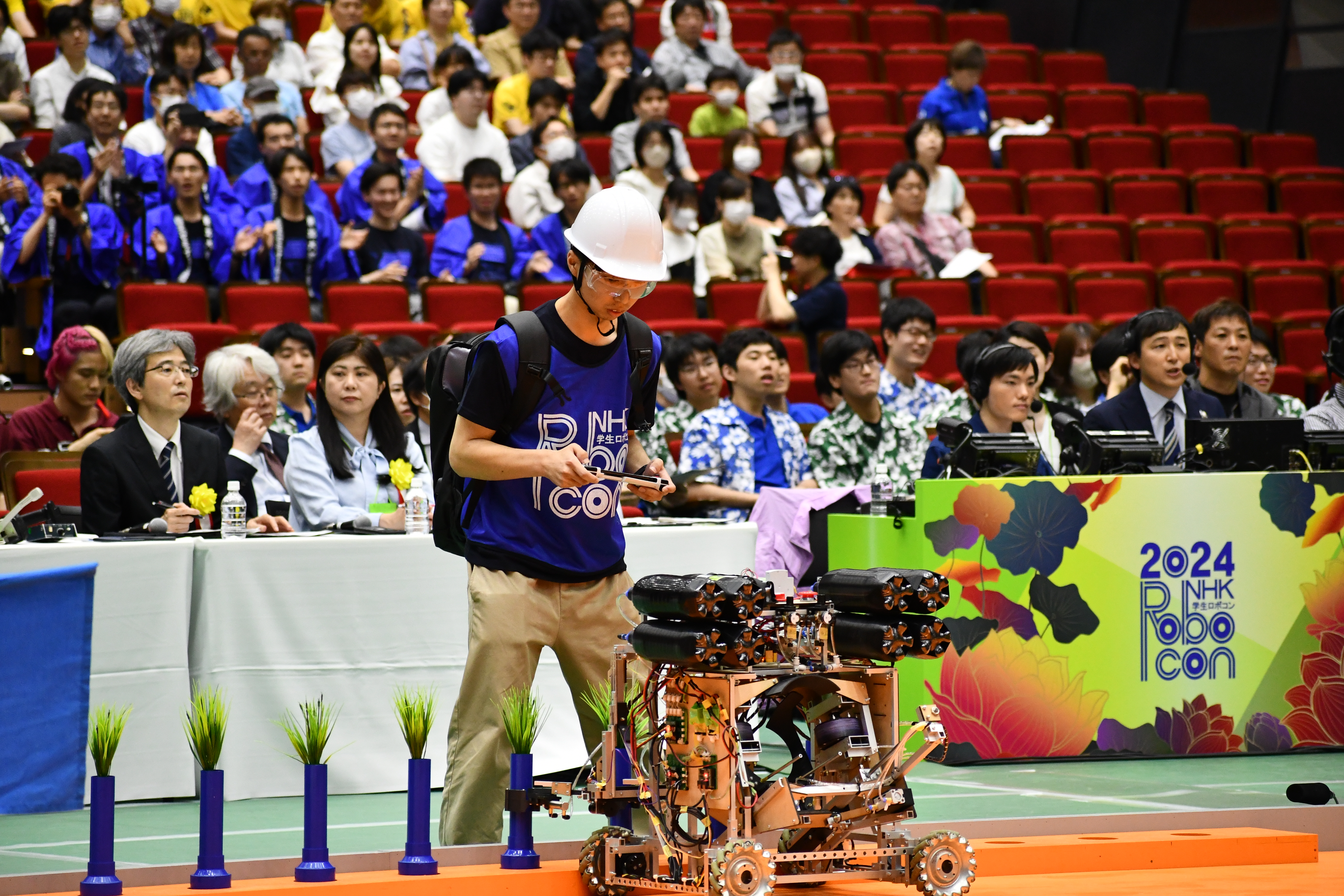 Controlling robot in NHK 2024